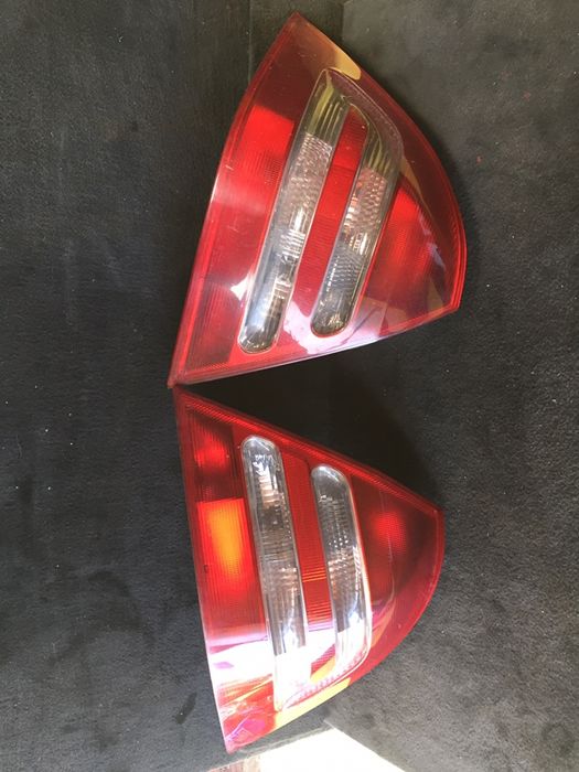 Stop dreapta /stanga Mercedes C W203 An 2000/2007 Set complect