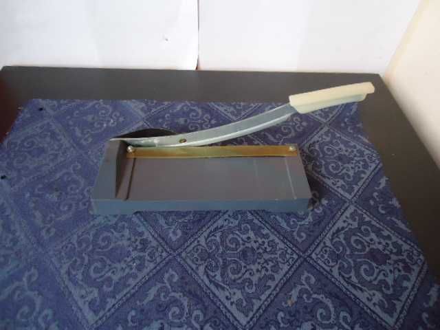 гилотина,  нож за хартия - 8 вида