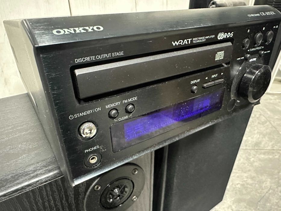 Мини аудио система ONKYO CR-305FX CD  Tuner