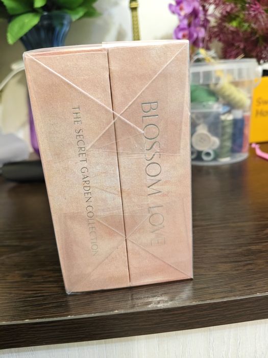 Женские духи Amouage blossom love