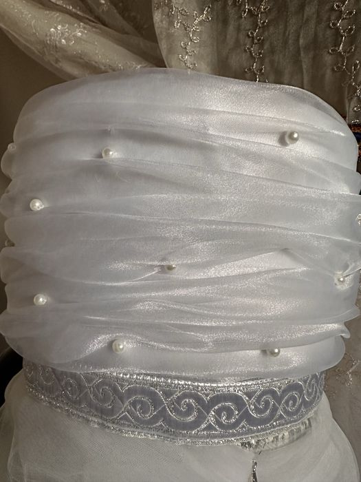 Кимешек , ұлттық бас киім