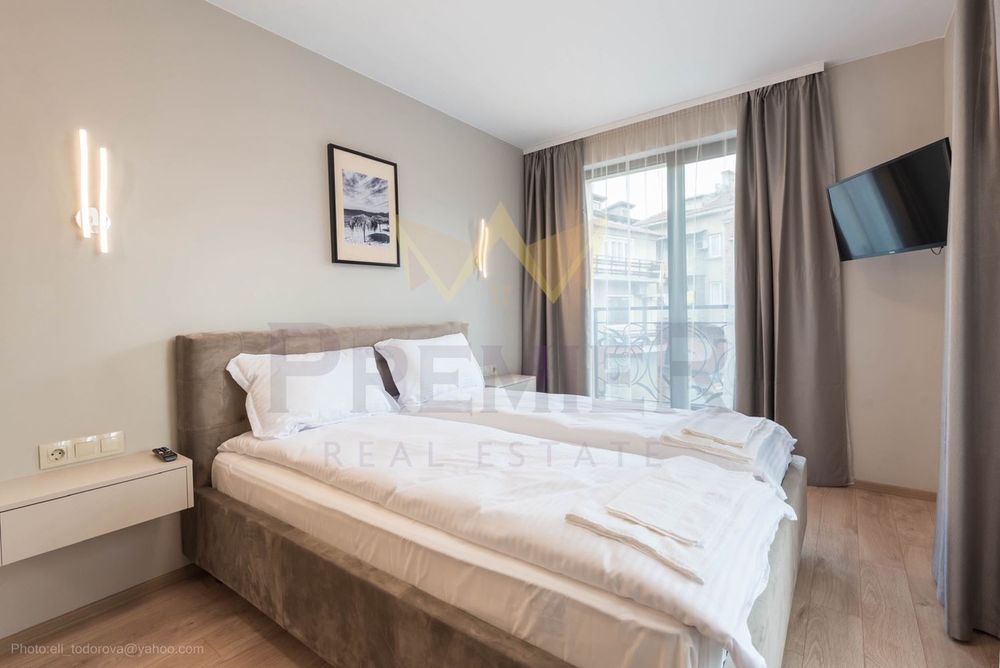 Дава се под наем Тристаен апартамент в Варна, Гръцка махала - 100 кв.м за 1500 € - Снимка #5