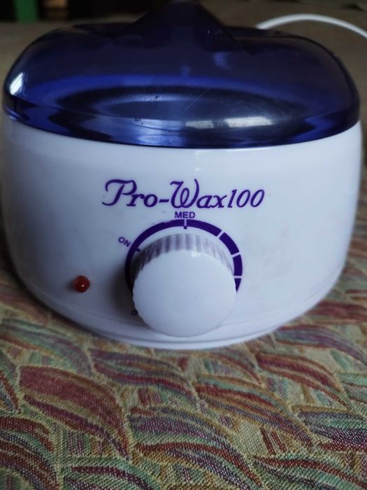 Încălzitor profesional de ceară