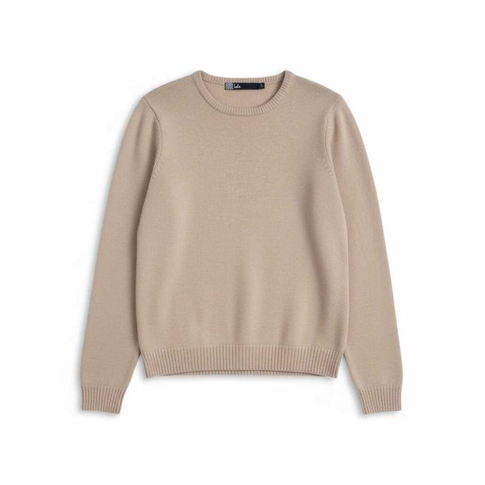 Дамски вйлнен пуловер