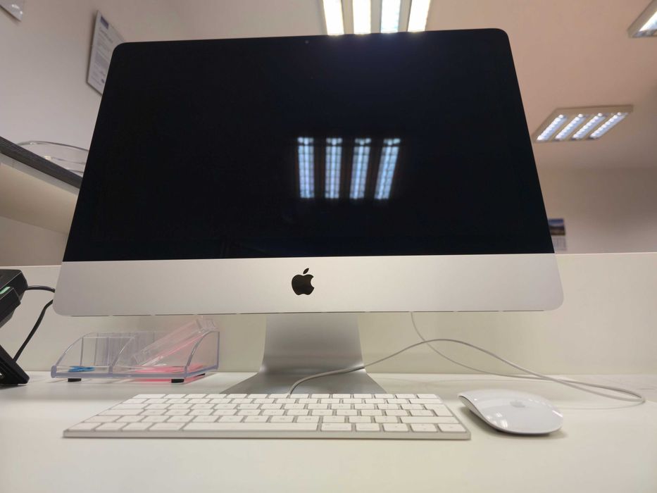 iMac 21.5" Retina 4K (2017) Silver, Radeon Pro 560, 1TB като нов