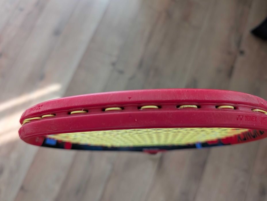 Yonex VCore 100 300 Gr L2 ca nou