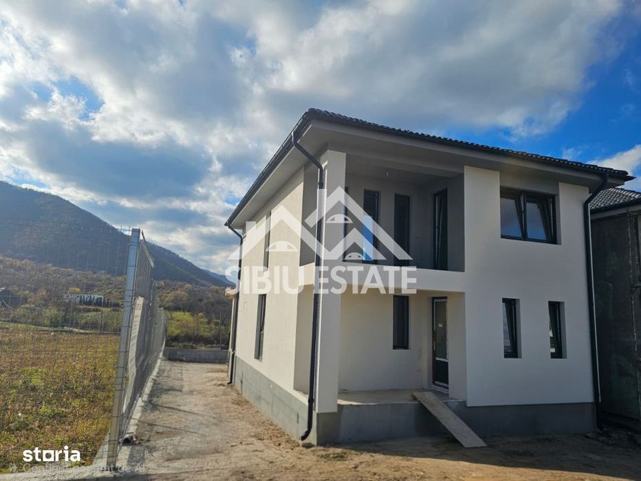 Casa 4 camere cu priveliste superba, Cisnădie