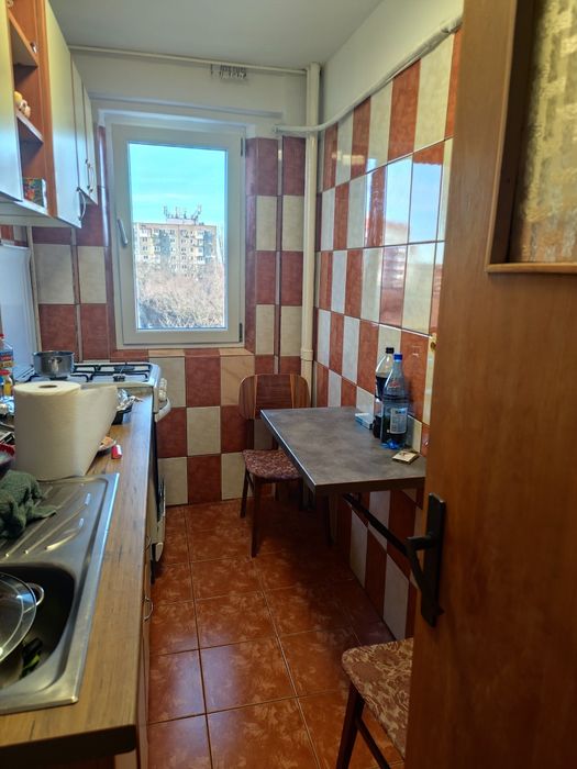 Caut colega de apartament