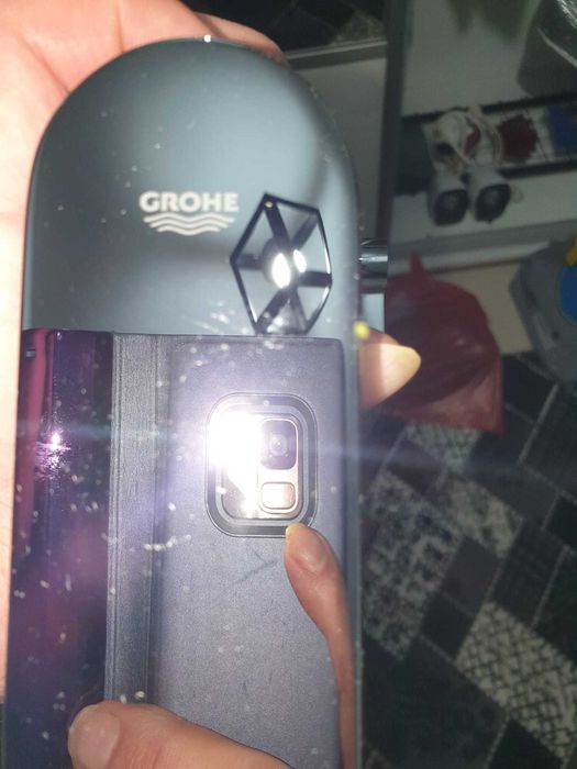 De vânzare baterie lavoar pe infraroșu marca GROHE nouă.