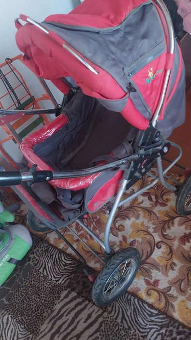 Продам коляску российского производства