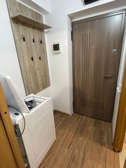 Vand garsoniera , zona Nicolina