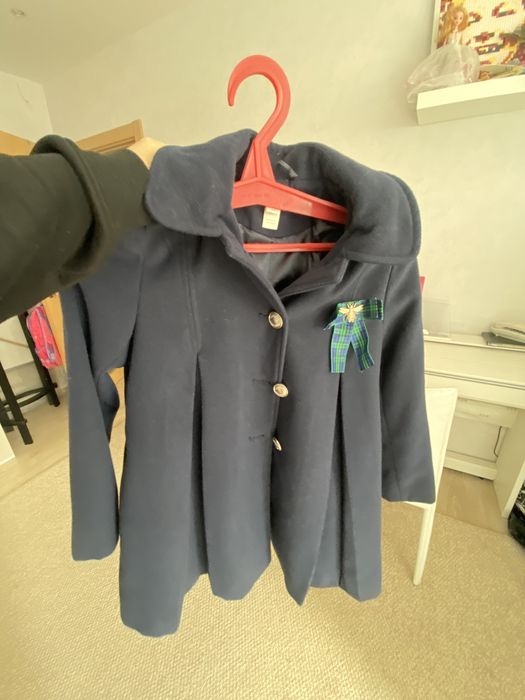 Продам пальто на девочку