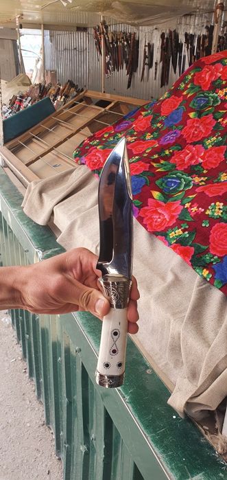 Chust pichoqlari siz istalgan turda sotiladi