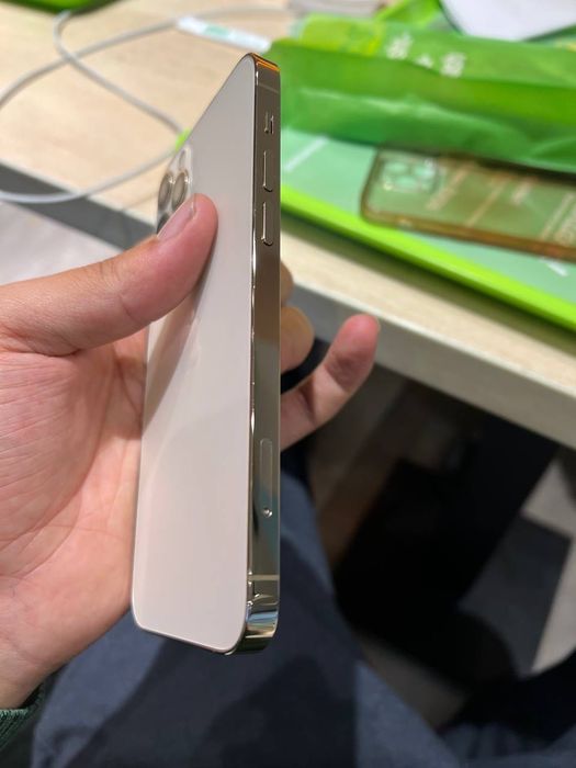 Iphone 12 pro 256gb gold