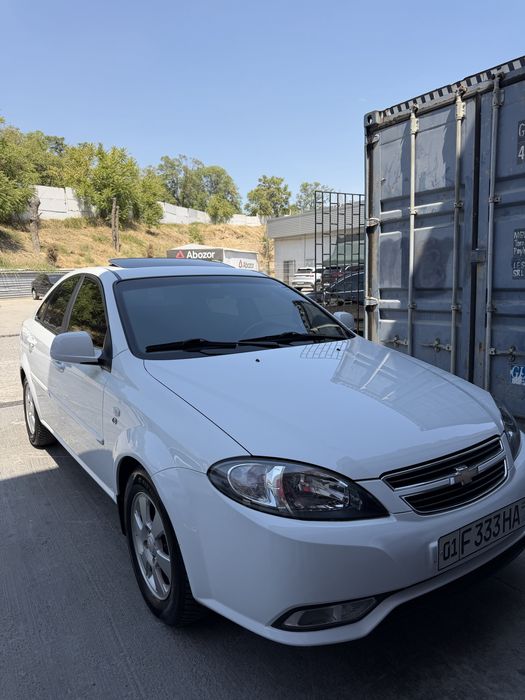 Jentra A/T 2021