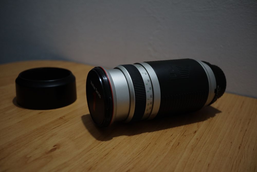 Obiectiv tele zoom Vivitar Series 1 100-400mm pentru Nikon