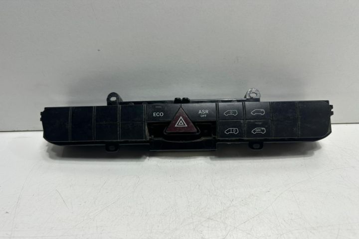 Buton avarii A6398701910 Mercedes-Benz Vito W639