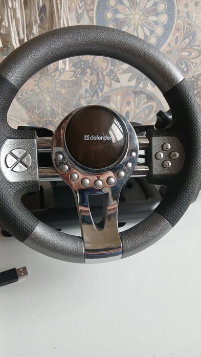 Игровой руль Defender