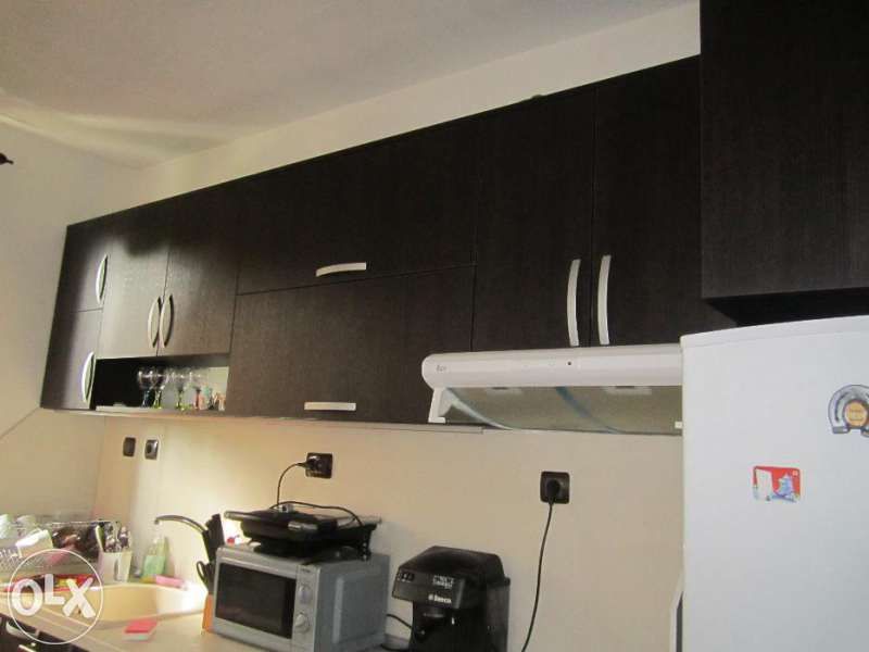 Кухни и мебели по поръчка