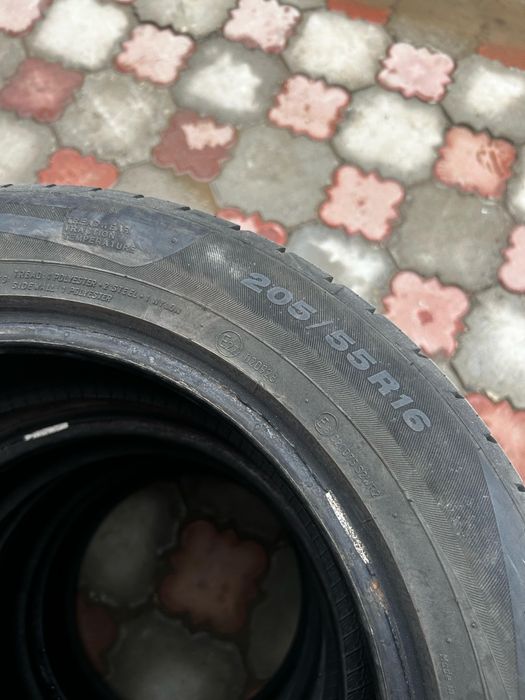 Продам шины б/у  R16