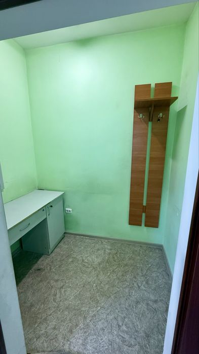 Сдается место для швеи