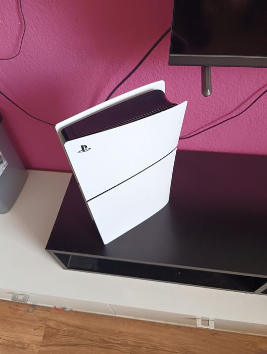 PS5 + 12 игри ВИП-ОФЕРТА