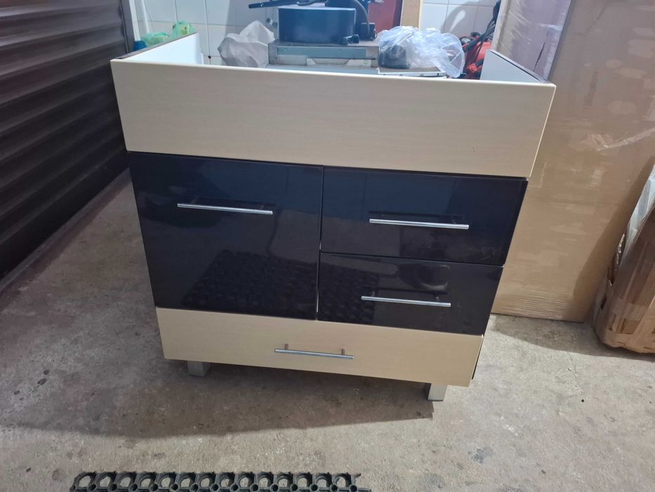 Lavoar, masca, baterie 70 cm