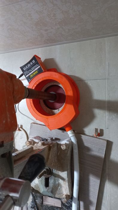 Алмазное бурение отверстий