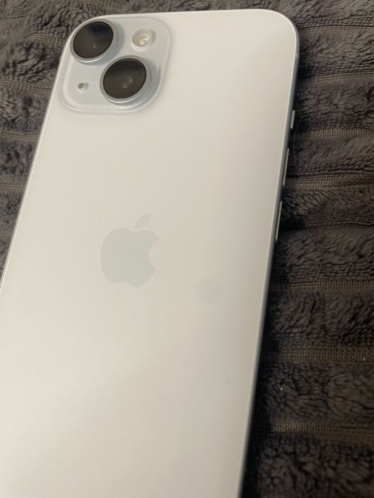 Iphone 15 128GB с гаранция СПЕШНО!