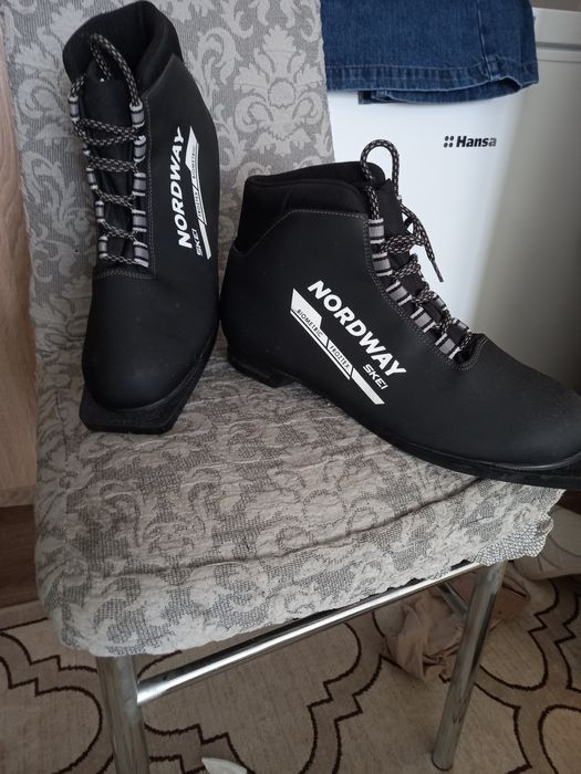 Продам ботинки лыжные, размер 45