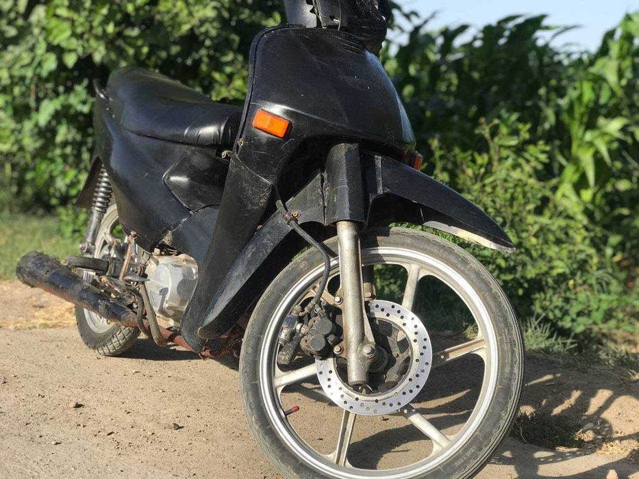 Скутер бензиновый, 72 куб., коробка автомат.