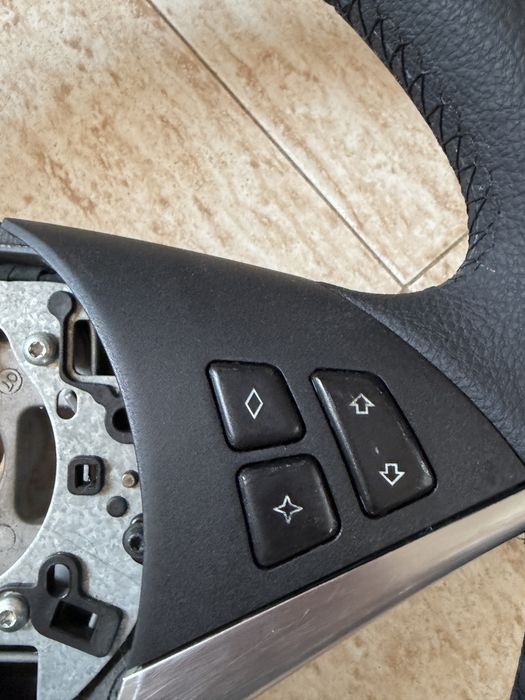 Волан за BMW е60 за кола със start/stop