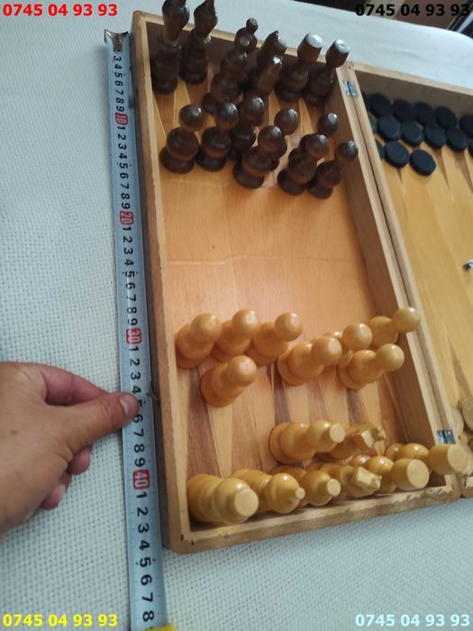 table sah si pooluri lemn dimensiuni mari 45x45cm