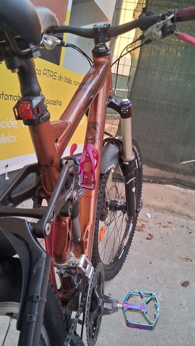 Bicicleta full suspension Felt Redemption 2