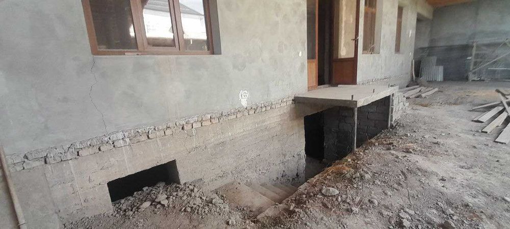 ПРОДАЁТСЯ дом с инфраструктурой в шаговой доступности.