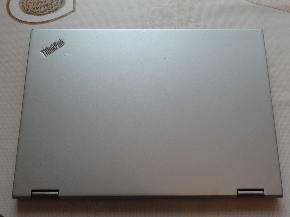 Таблет и Лаптоп 2в1 Lenovo ThinkPad Yoga 370 - 13.3" - i5-7300U 2.6GHz/RAM 16GB DDR4/SSD 256GB/Windows 11 Pro