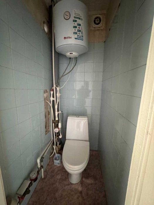 продам 3х комн. квартиру район КЖБИ,