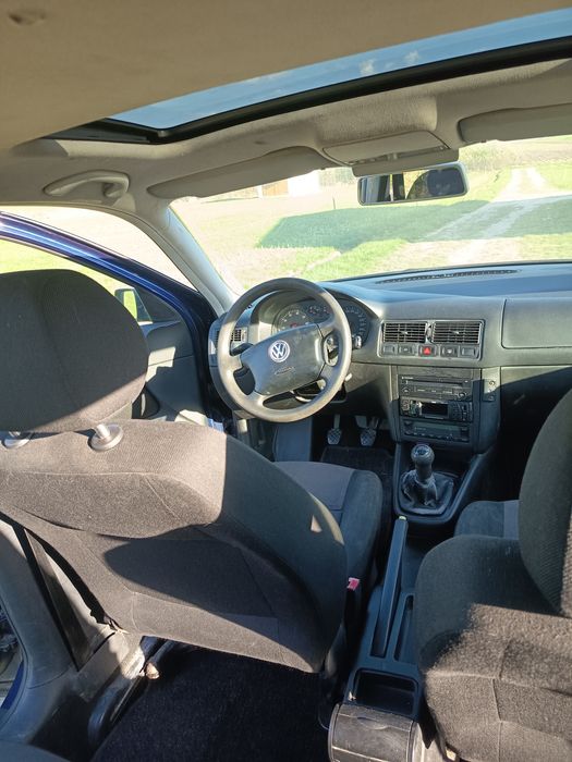 Volkswagen Golf 4