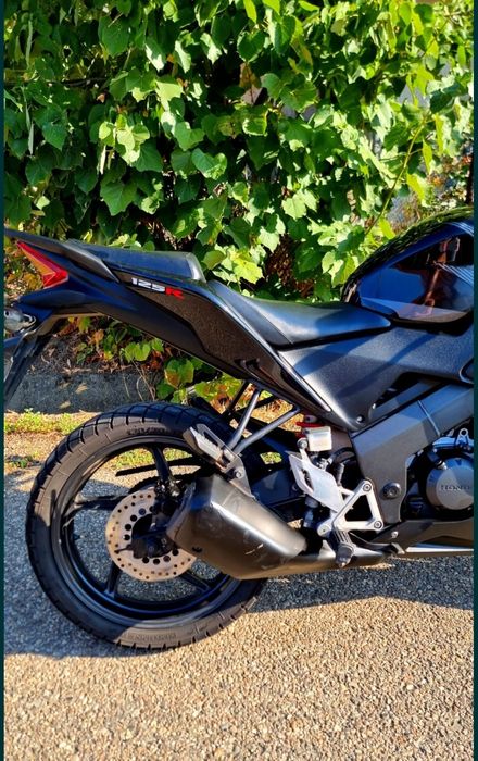 Honda CBR 125r  2017