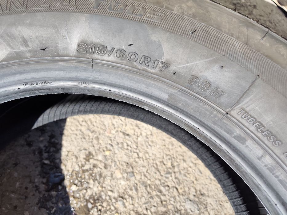 215/60/17" 2бр Bridgestone turanza t005,dot1724,7mm
