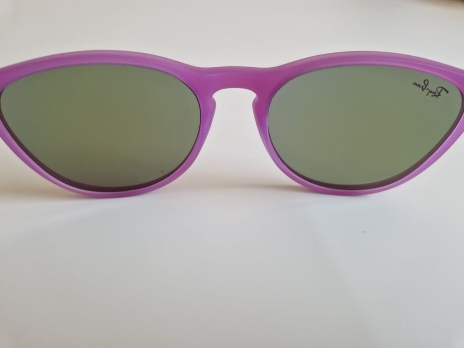 Ochelari de soare Ray-Ban pentru fete
