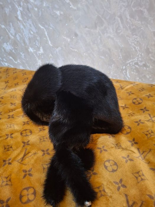 Продам ушанку новая