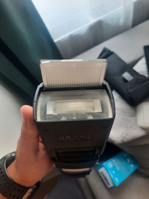 Blitz  extern /Canon / nissin di866 m2