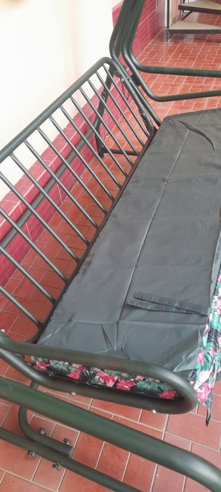 продаётся садовая качелья Турция