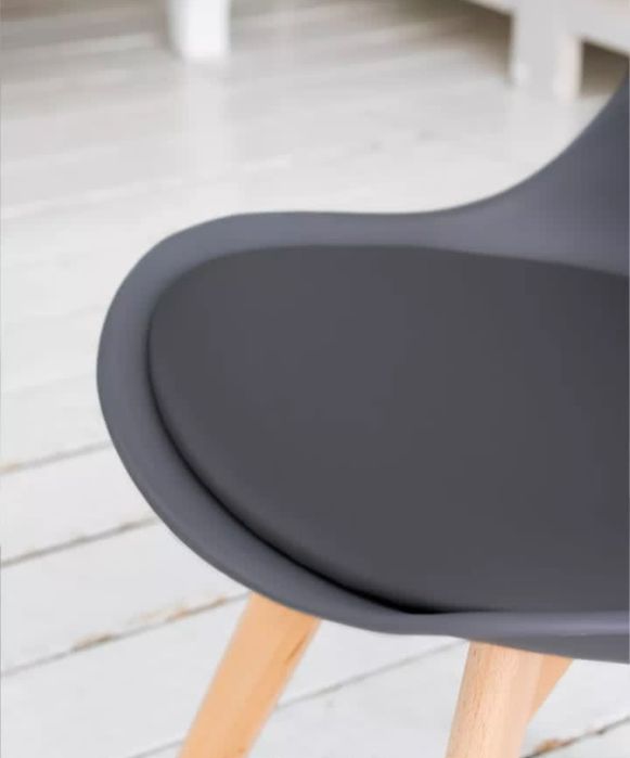 Продам стул новый