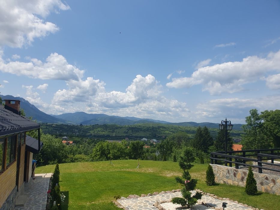 Închiriere vila munte sărbători