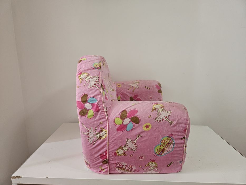 Кресло для девочки 
Ширина