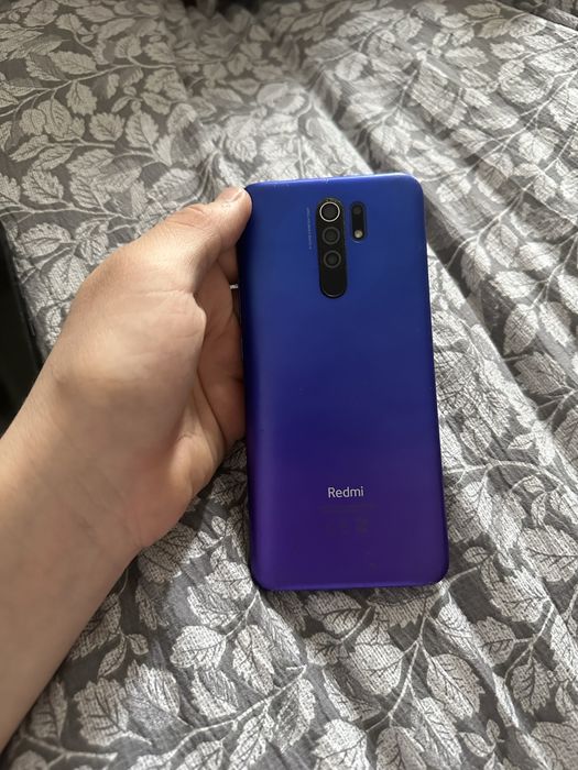 Самсунк а51 и редми с9