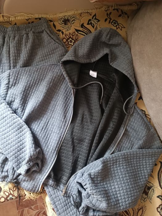 Продам костюм тройка!