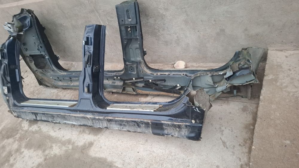 Запчасти  на бмв е34